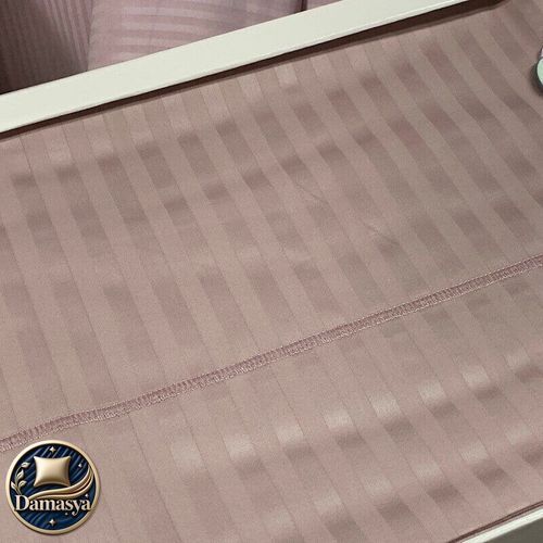 Постельное белье Maison D`or New Rails Rose, Для женщины, Европейский, На пуговицах, 160х220 см 1шт;, 180х240 см 1шт;, 50х70 см 2шт;, Сатин - Страйп, Полосы, Жаккардовые узоры, Хлопок 100%, Фирменная упаковка, Турция
