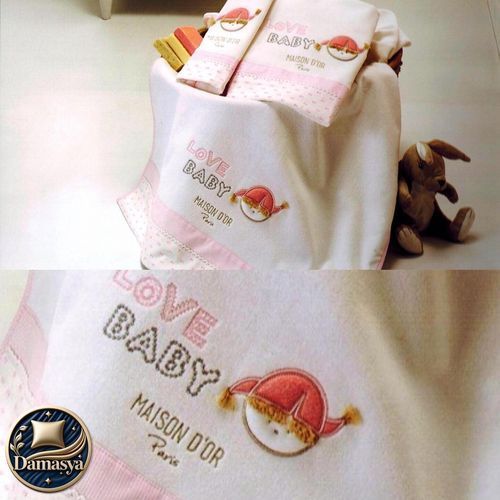 Детские Полотенца  Maison D`or Love Baby Towel Pink, Розовый, Бамбук 50%, Хлопок 50%, Принт, Фирменная упаковка, Сет 30х50см; 50х70 см; 70х130 см, Турция