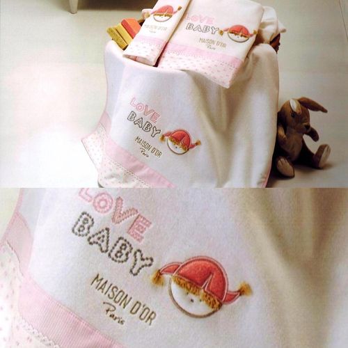 Детские Полотенца  Maison D`or Love Baby Towel Pink, Розовый, Бамбук 50%, Хлопок 50%, Принт, Фирменная упаковка, Сет 30х50см; 50х70 см; 70х130 см, Турция