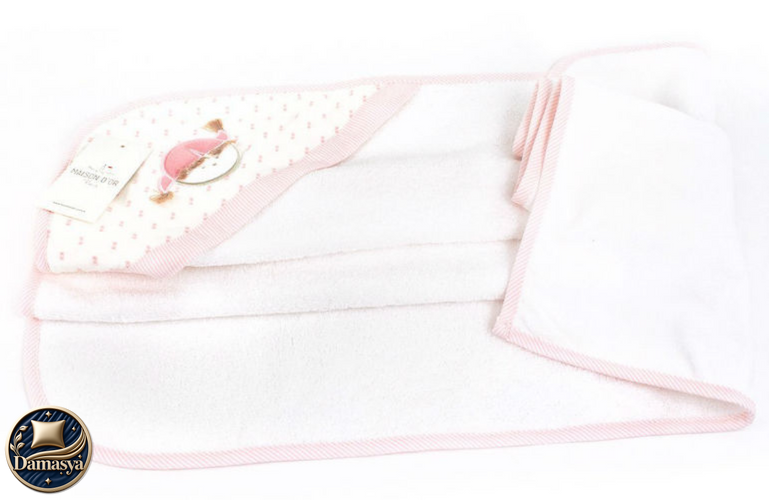 Детское полотенце Уголок Maison D`or Pink, Розовый, 76х76 см, Бамбук 100%, С вышивкой, Фирменная упаковка, Турция